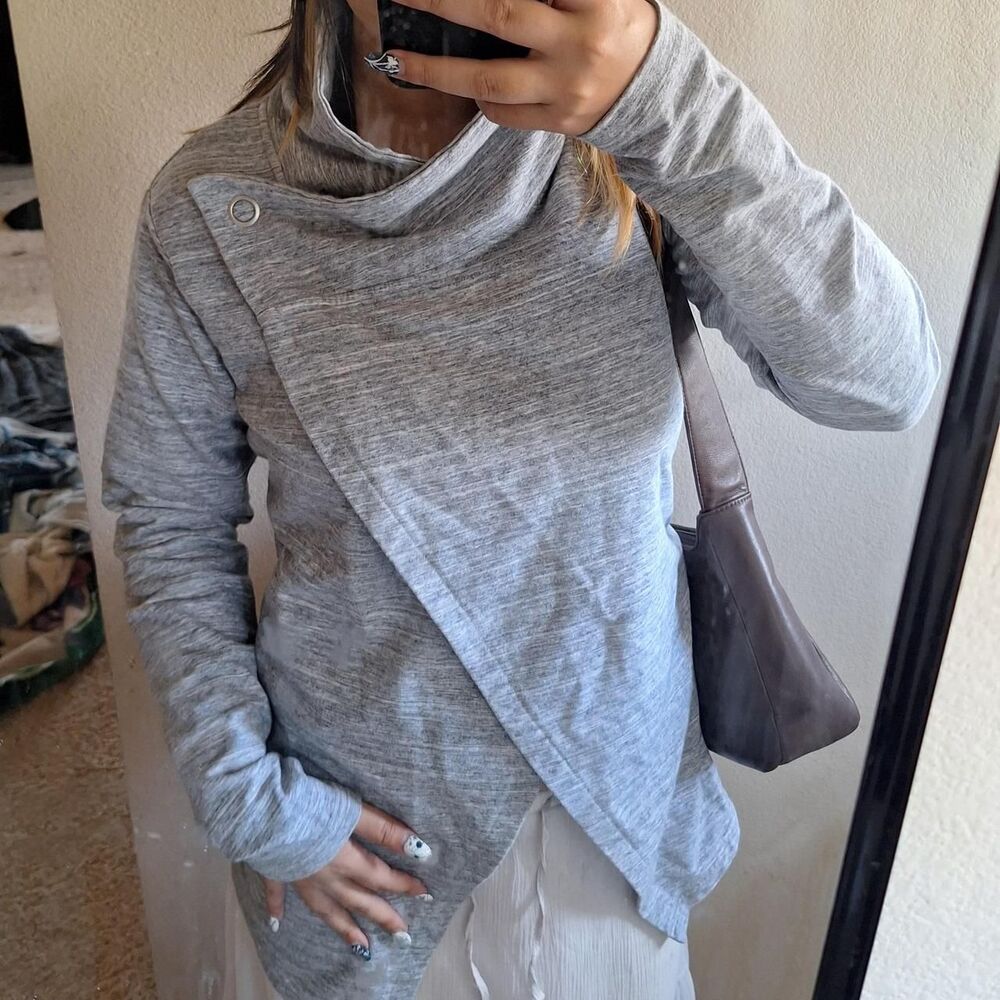 Danskin Women's Grey Shirt
